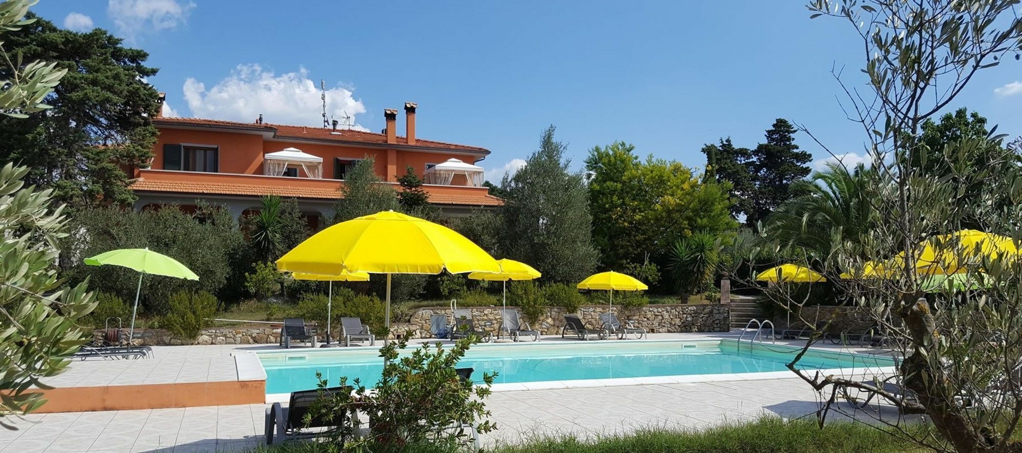 Il Giogo Agriturismo 로시냐노 마리티모 외부 사진